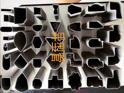 多規格異形管.jpg 多規格異形管.jpg